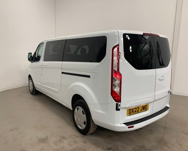 Ford Transit Custom TRANSIT CUSTOM 320 L2 DIESEL FWD 2.0 Eco Blue 130ps Low Roof 9-Seater Trend