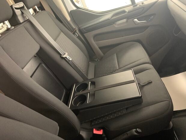 Ford Transit Custom TRANSIT CUSTOM 320 L2 DIESEL FWD 2.0 Eco Blue 130ps Low Roof 9-Seater Trend 25