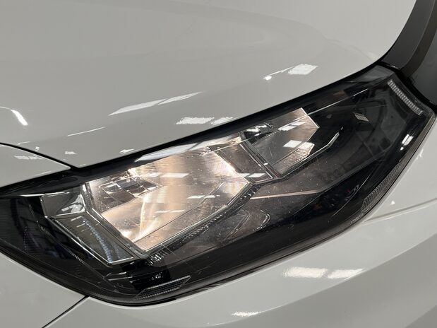 Volkswagen Caddy CADDY CARGO C20 DIESEL 2.0 TDI 102PS Commerce Plus Van 22