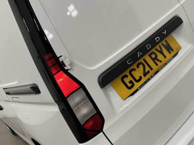 Volkswagen Caddy CADDY CARGO C20 DIESEL 2.0 TDI 102PS Commerce Plus Van 13