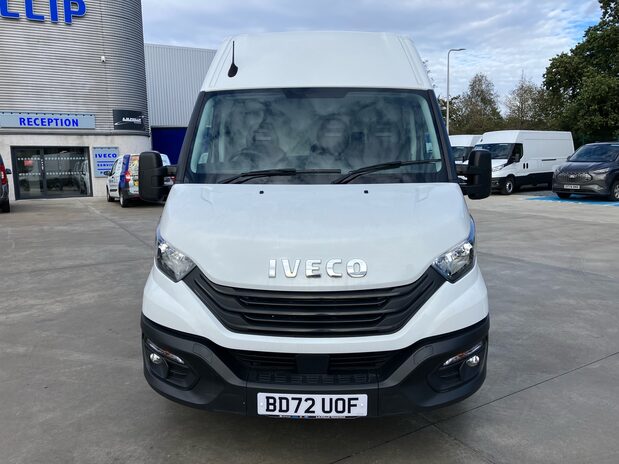 Iveco Daily Daily 35S14V 2.3 H2 Business Van 3520 WB 2
