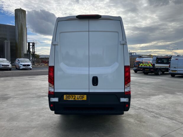 Iveco Daily Daily 35S14V 2.3 H2 Business Van 3520 WB 8