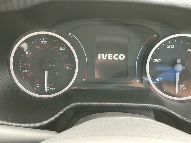 Iveco Daily Daily 35S14V 2.3 H2 Business Van 3520 WB 18