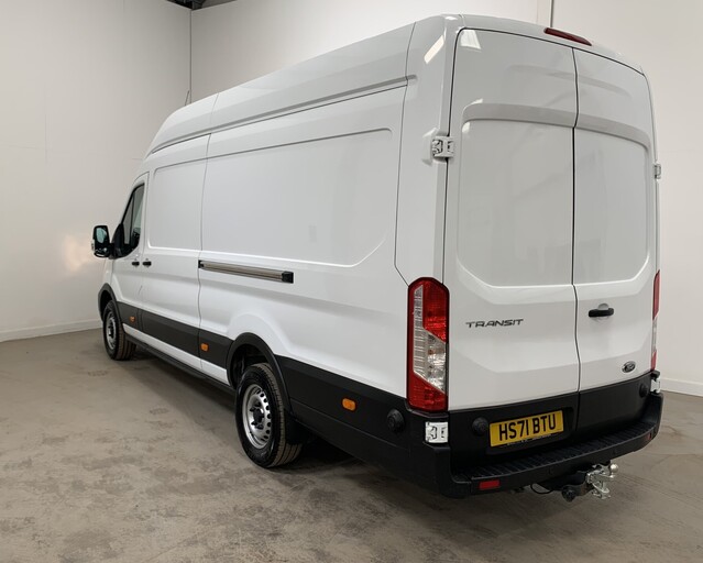 Ford Transit TRANSIT 350 L4 DIESEL RWD 2.0 Eco Blue 130ps H3 Leader Van.
