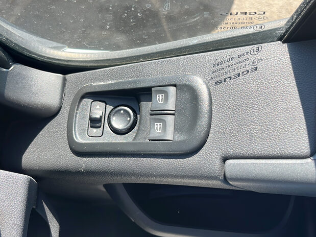 Renault Master Renault Master MWB Diesel FWD MM35 Energy dci 150 Business Van 14