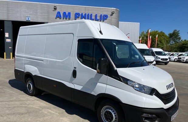 Iveco Daily Daily 35S14V 2.3 H2 Business Van 3520 WB