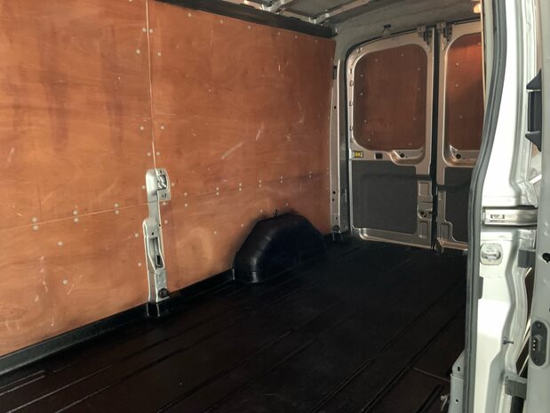 Ford Transit Transit 350 2.0 EcoBlue 130ps L3 H2 Trend Van 14