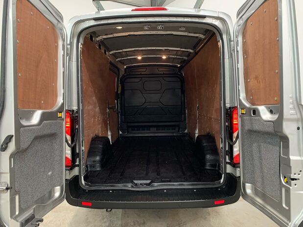 Ford Transit Transit 350 2.0 EcoBlue 130ps L3 H2 Trend Van 11