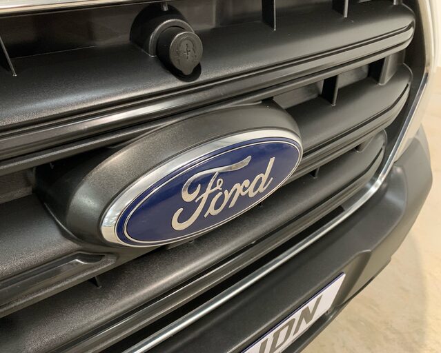 Ford Transit Transit 350 2.0 EcoBlue 130ps L3 H2 Trend Van