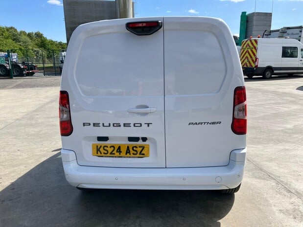 Peugeot Partner Peugeot Partner Asphalt L1 Van 5