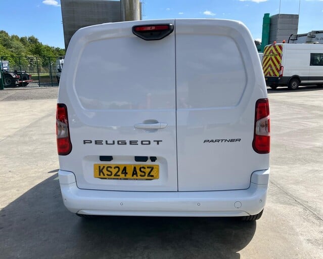 Peugeot Partner Peugeot Partner Asphalt L1 Van