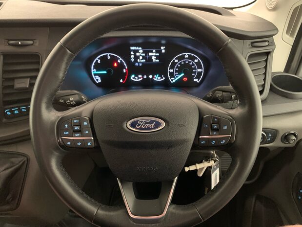 Ford Transit Transit 460 2.0 EcoBlue 170ps H3 17 Seater Trend 20