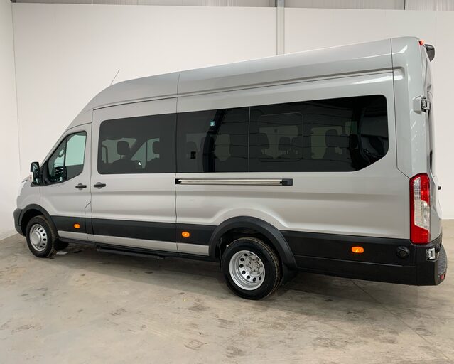 Ford Transit Transit 460 2.0 EcoBlue 170ps H3 17 Seater Trend