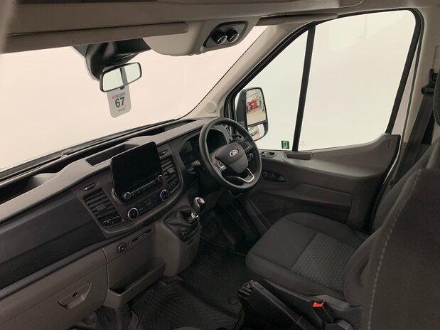 Ford Transit Transit 460 2.0 EcoBlue 170ps H3 17 Seater Trend 14