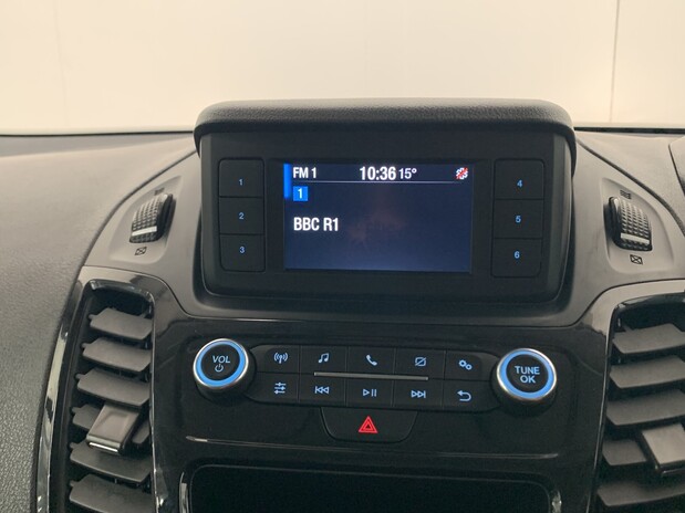 Ford Transit Connect Transit Connect 250L2 Limited Van 2.0L 120PS 11
