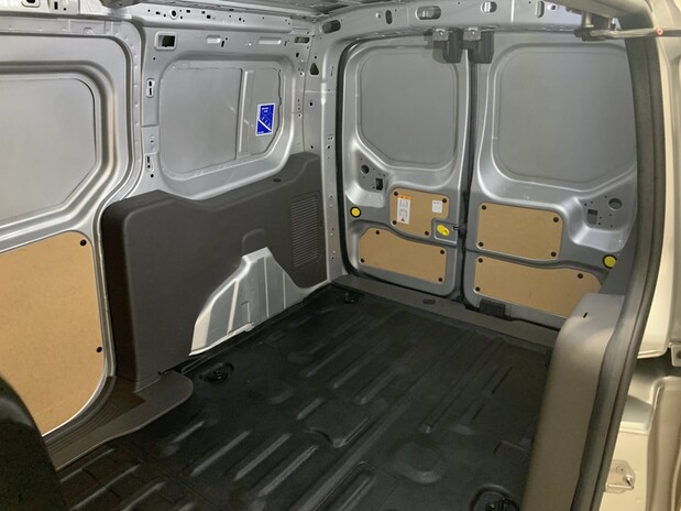 Ford Transit Connect Transit Connect 250L2 Limited Van 2.0L 120PS 14