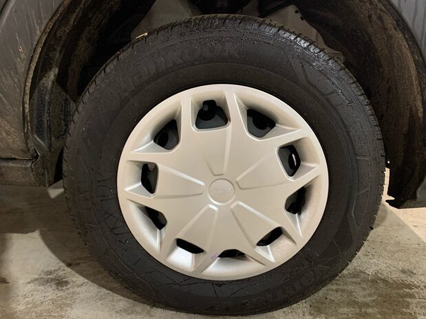 Ford Transit Transit 410 2.0L 130PS H2 14 Seater Trend 3