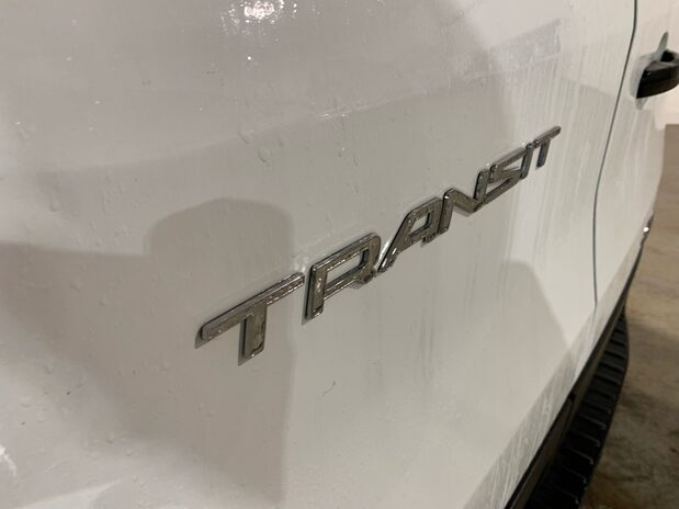 Ford Transit Transit 410 2.0L 130PS H2 14 Seater Trend 10