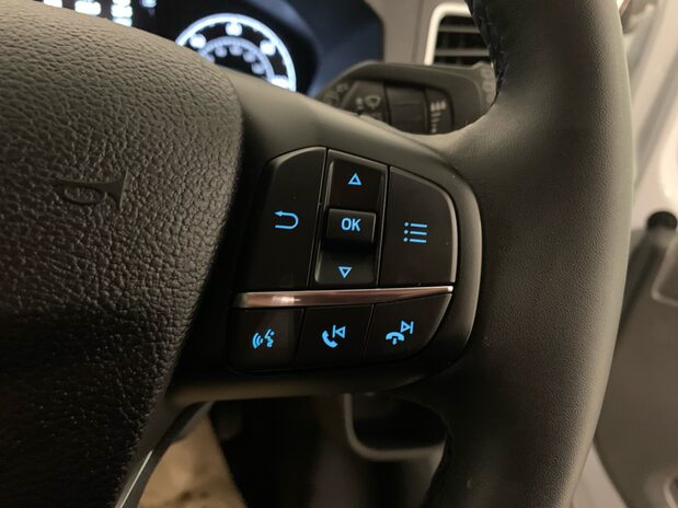 Ford Transit Transit 410 2.0L 130PS H2 14 Seater Trend 21