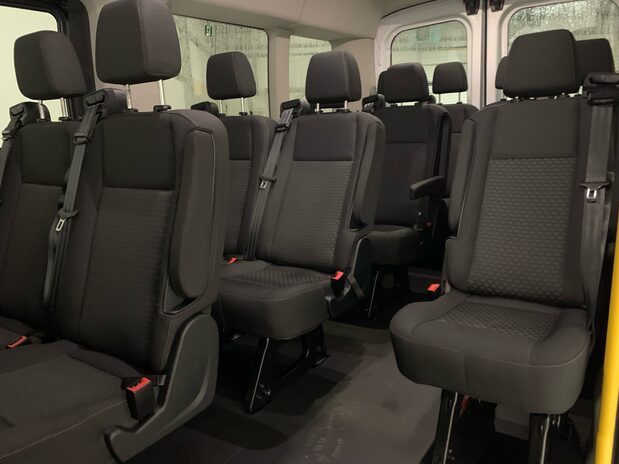Ford Transit Transit 410 2.0L 130PS H2 14 Seater Trend 16