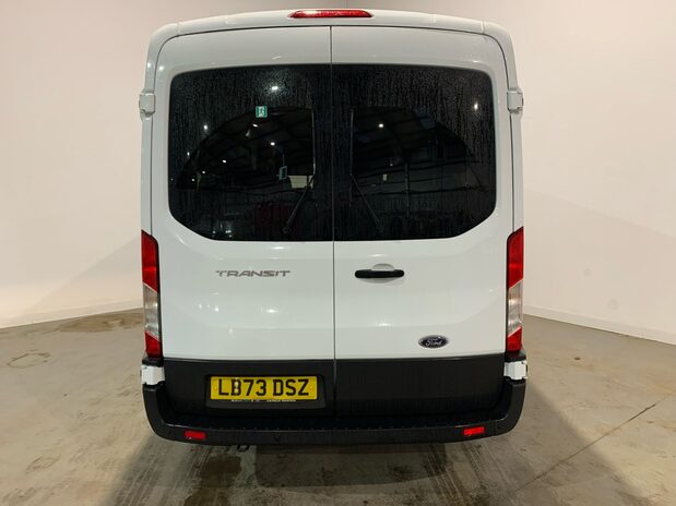 Ford Transit Transit 410 2.0L 130PS H2 14 Seater Trend 12