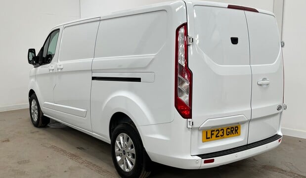 Ford Transit Custom Transit Custom 300 Limited 2.0L 130PS 6 Speed Manual Van