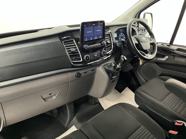 Ford Transit Custom Transit Custom 300 Limited 2.0L 130PS 6 Speed Manual Van 3