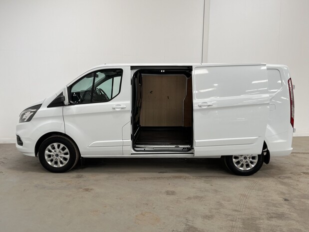 Ford Transit Custom Transit Custom 300 Limited 2.0L 130PS 6 Speed Manual Van 6
