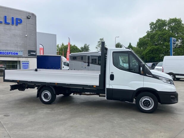 Iveco Daily Daily 35S14A8 3750 WB Hi-Matic Dropside 4