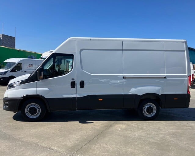 Iveco Daily Daily 35S14V 2.3 H2 Business Van 3520 WB