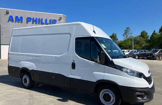 Iveco Daily Daily 35S14V 2.3 H2 Business Van 3520 WB