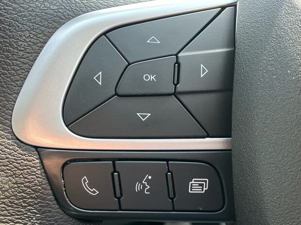 Iveco Daily Daily 35S14V 2.3 H2 Business Van 3520 WB 16