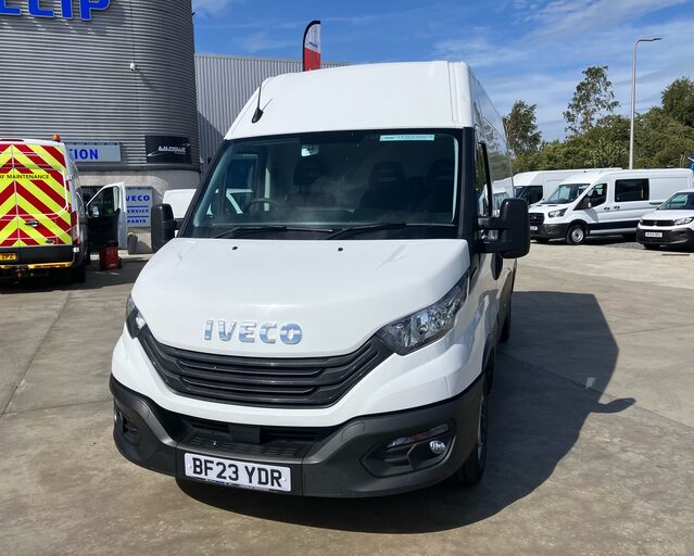 Iveco Daily Daily 35S14V 2.3 H2 Business Van 3520 WB