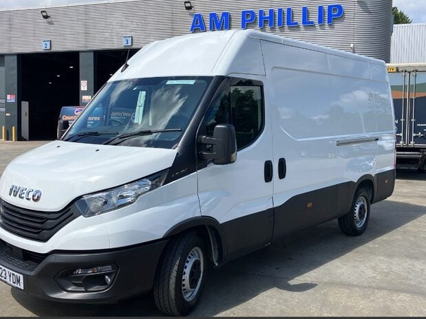 Iveco Daily Daily 35S14V 2.3 H2 Business Van 3520 WB 3