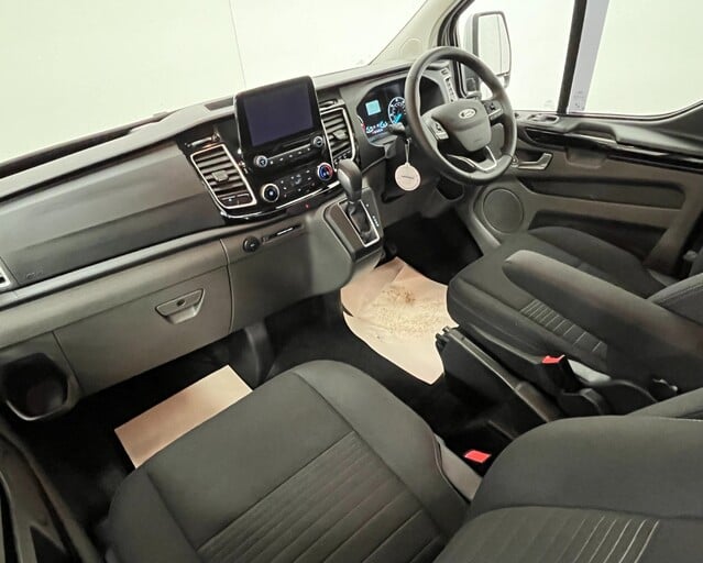 Ford Transit Custom 300L1 2.0 Eco Blue 130ps H1 Roof D/Cab Limited Van Auto 