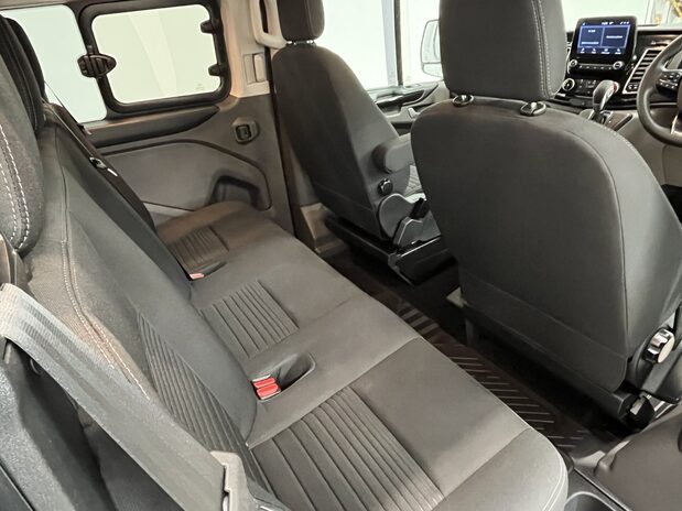 Ford Transit Custom 300L1 2.0 Eco Blue 130ps H1 Roof D/Cab Limited Van Auto 26