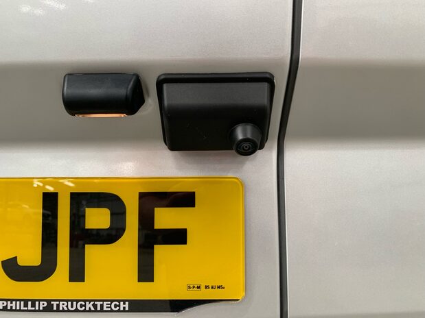 Ford Transit Custom Transit Custom 300 L2 Diesel 2.0 Eco Blue 136ps H1 Van Limited 27