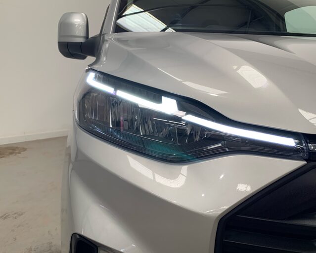 Ford Transit Custom Transit Custom 300 L2 Diesel 2.0 Eco Blue 136ps H1 Van Limited