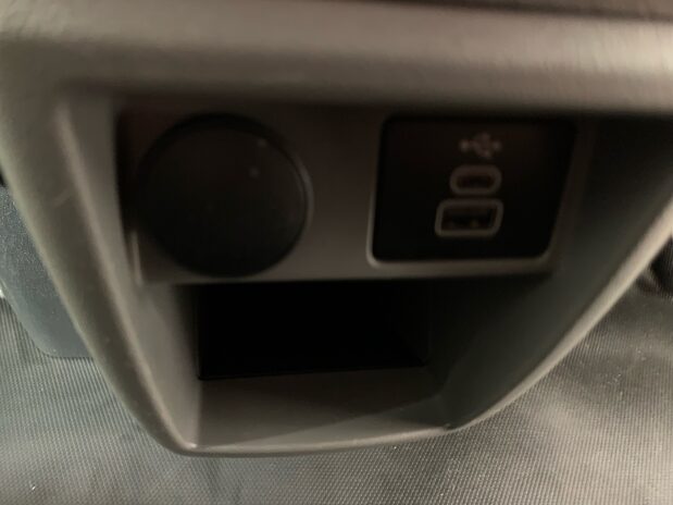 Ford Transit Custom Transit Custom 300 L2 Diesel 2.0 Eco Blue 136ps H1 Van Limited 22