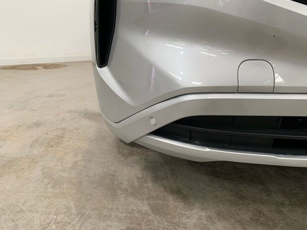 Ford Transit Custom Transit Custom 300 L2 Diesel 2.0 Eco Blue 136ps H1 Van Limited 3