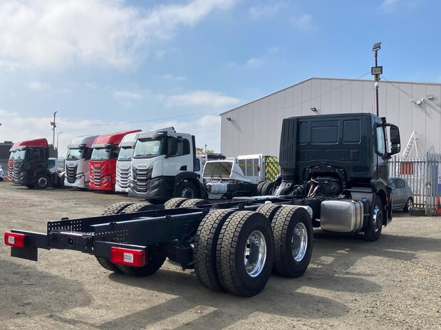 Iveco X-Way AD300X46ZP 6x4 Chassis Cab, 460bhp, Auto Gearbox **NEW** 4