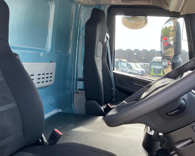 Iveco X-Way AD300X46ZP 6x4 Chassis Cab, 460bhp, Auto Gearbox **NEW**