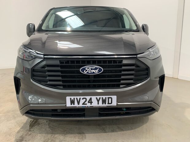 Ford Transit Custom Transit Custom 300 L2 Diesel 2.0 Eco Blue 136ps H1 Van Limited 2