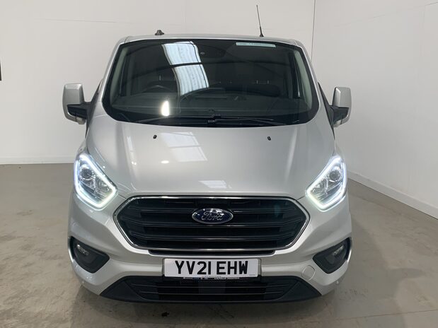 Ford Transit Custom 320 L2 DIESEL FWD 2.0 EcoBlue 130ps Low Roof Limited Van Auto 7