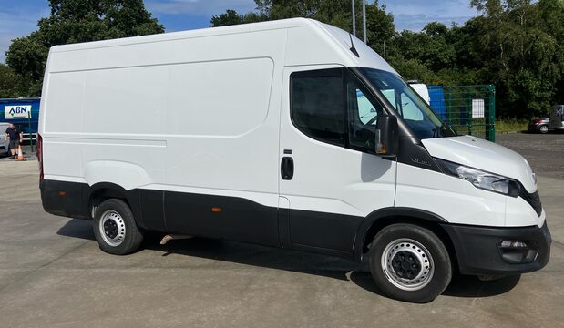 Iveco Daily Daily 35S14V 2.3 H2 Business Van 3520 WB