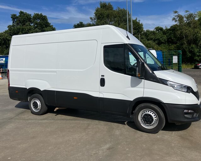 Iveco Daily Daily 35S14V 2.3 H2 Business Van 3520 WB