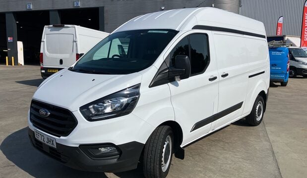Ford Transit Custom Transit Custom 320L2 2.0 EcoBlue 130ps H2 Roof Leader Van