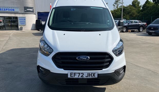 Ford Transit Custom Transit Custom 320L2 2.0 EcoBlue 130ps H2 Roof Leader Van 