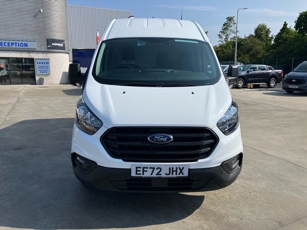 Ford Transit Custom Transit Custom 320L2 2.0 EcoBlue 130ps H2 Roof Leader Van 3