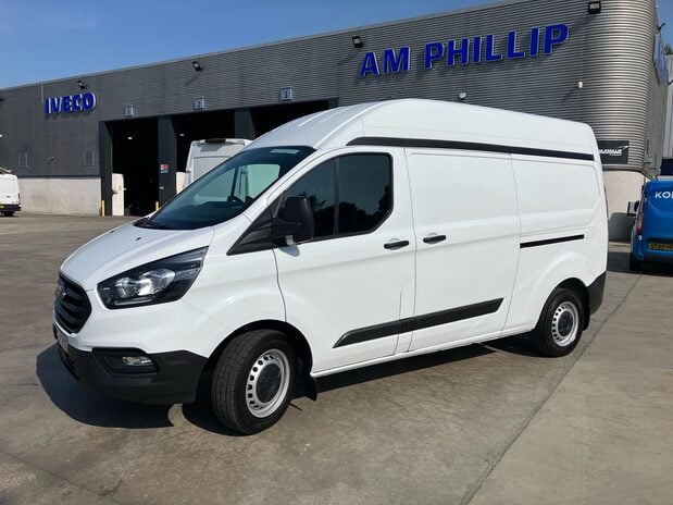 Ford Transit Custom Transit Custom 320L2 2.0 EcoBlue 130ps H2 Roof Leader Van 8